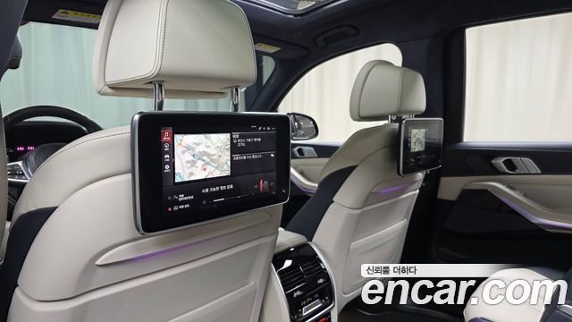 BMW X7 (G07) xDrive 30d M Sport First Edition 2019 — фото 12