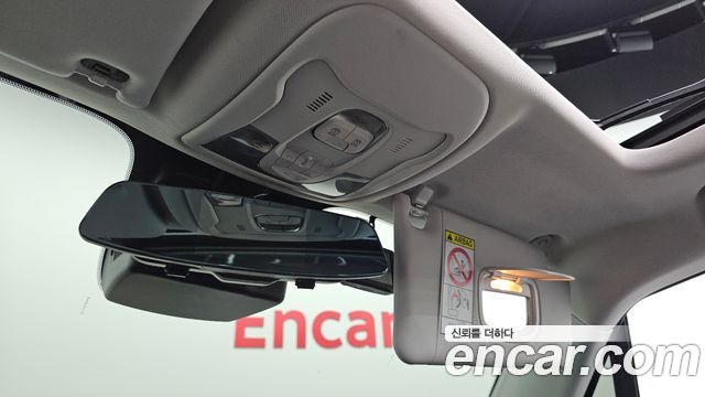 Jeep Renegade 2.4 Longitude High 2017 — фото 19