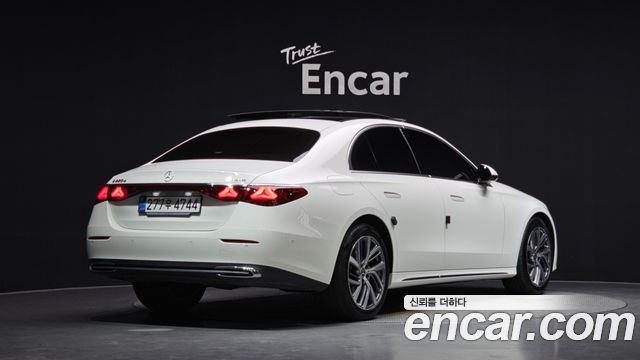 Mercedes-Benz E-Class (W214) E220d 4MATIC Exclusive 2025 — фото 2