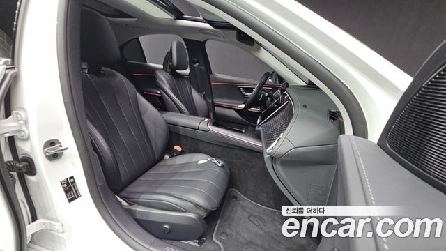 Mercedes-Benz E-Class (W214) E220d 4MATIC Exclusive 2025 — фото 26