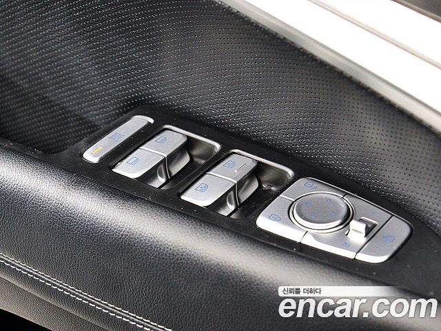 Genesis G70 2.0T AWD Elite 2019 — фото 15