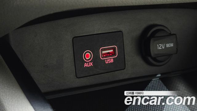 Kia Carnival 9-Seater Luxury 2019 — фото 14