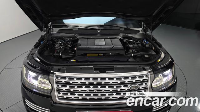 Land Rover Range Rover (IV) 4.4 SDV8 AB DIESEL 2017 — фото 6