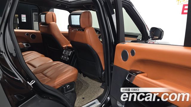 Land Rover Range Rover (IV) 4.4 SDV8 AB DIESEL 2017 — фото 16