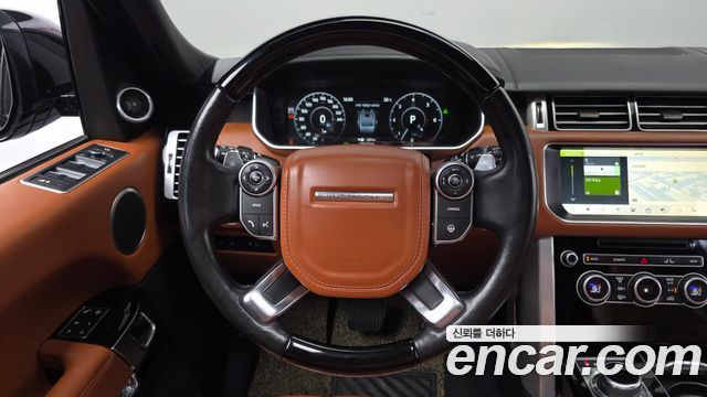 Land Rover Range Rover (IV) 4.4 SDV8 AB DIESEL 2017 — фото 17