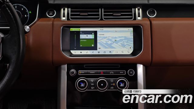 Land Rover Range Rover (IV) 4.4 SDV8 AB DIESEL 2017 — фото 19