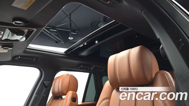 Land Rover Range Rover (IV) 4.4 SDV8 AB DIESEL 2017 — фото 23