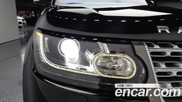 Land Rover Range Rover (IV) 4.4 SDV8 AB DIESEL 2017 — фото 28