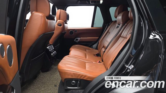 Land Rover Range Rover (IV) 4.4 SDV8 AB DIESEL 2017 — фото 32