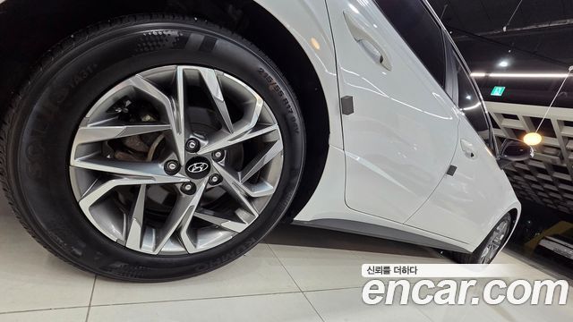 Hyundai Sonata (DN8) 2.0 Premium 2021 — фото 15