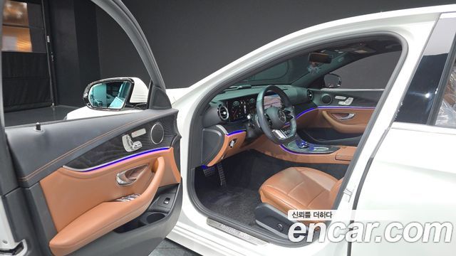 Mercedes-Benz E-Class (W213) E220d 4MATIC AMG Line 2021 — фото 10