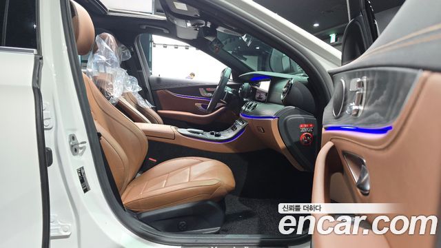 Mercedes-Benz E-Class (W213) E220d 4MATIC AMG Line 2021 — фото 26