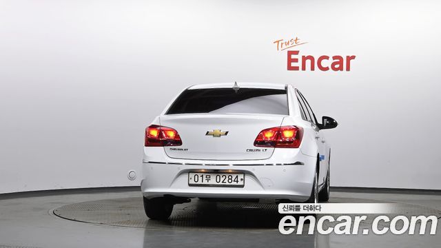 Chevrolet Amazing New Cruze 1.8 LT Deluxe 2016 — фото 4
