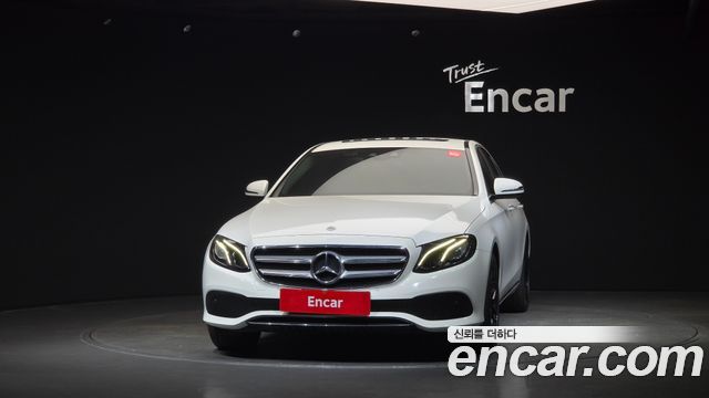 Mercedes-Benz E-Class (W213) E200 Avantgarde 2017 — фото 3