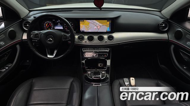 Mercedes-Benz E-Class (W213) E200 Avantgarde 2017 — фото 7