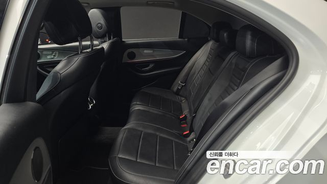 Mercedes-Benz E-Class (W213) E200 Avantgarde 2017 — фото 12
