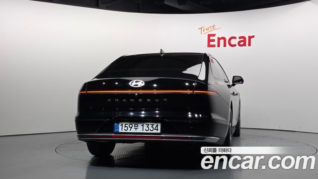 Hyundai Grandeur (GN7) 2,5 Gasoline 2WD Exclusive 2023 — фото 4