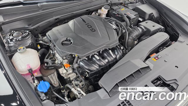 Hyundai Grandeur (GN7) 2,5 Gasoline 2WD Exclusive 2023 — фото 6