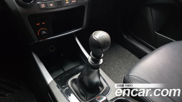 KG Mobility (SsangYong) Korando C 2.0 CVS 4WD High-Deluxe 2014 — фото 9