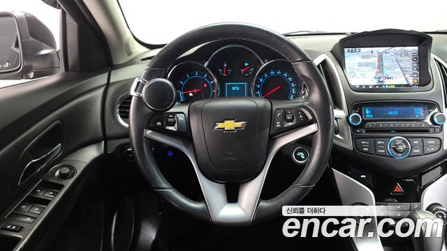 Chevrolet Amazing New Cruze 5 1.8 LTZ 2015 — фото 12