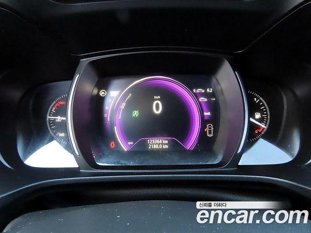 Renault Korea QM6 Diesel 2WD LE 2017 — фото 9