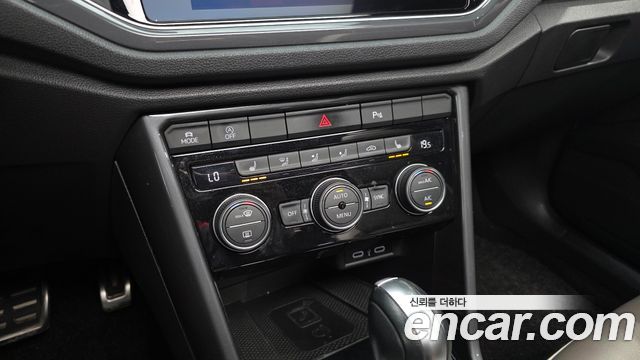 Volkswagen T-Roc 2.0 TDI Prestige 2022 — фото 17