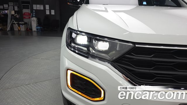 Volkswagen T-Roc 2.0 TDI Prestige 2022 — фото 22