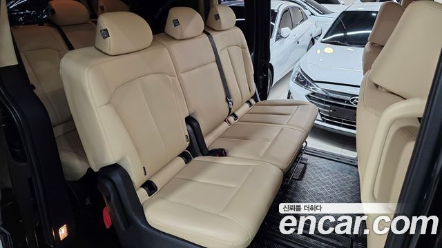 Hyundai Staria Tourer 9-Seater Modern 2022 — фото 20