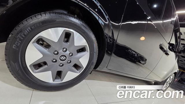 Hyundai Staria Tourer 9-Seater Modern 2022 — фото 22