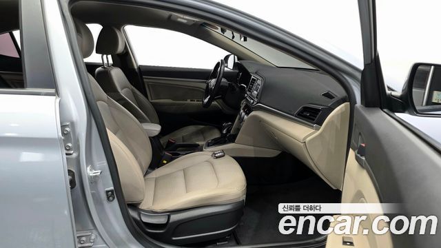 Hyundai Avante (AD) 1.6 LPi Smart(Rental) 2020 — фото 11