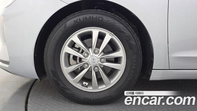 Hyundai Avante (AD) 1.6 LPi Smart(Rental) 2020 — фото 21