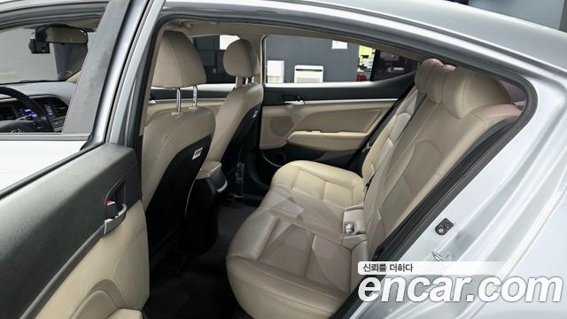 Hyundai Avante (AD) 1.6 LPi Smart(Rental) 2020 — фото 26