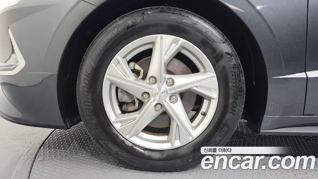 Hyundai Sonata (DN8) 2.0 LPG(rental car) Smart 2022 — фото 5