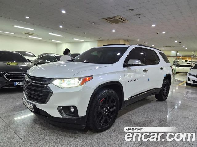 Chevrolet Traverse 3.6 AWD Redline 2020 — фото 2