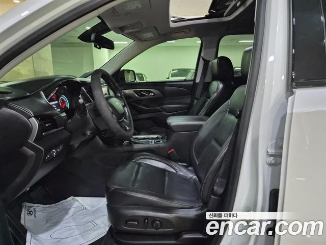 Chevrolet Traverse 3.6 AWD Redline 2020 — фото 15