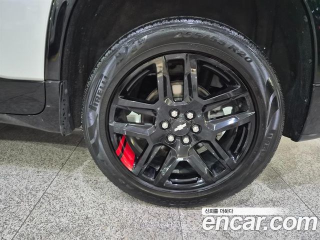 Chevrolet Traverse 3.6 AWD Redline 2020 — фото 24