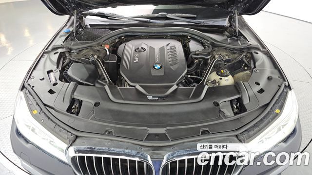 BMW 7 Series (G11) 730Ld xDrive M Sport 2018 — фото 6