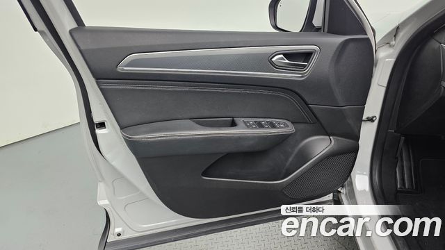 Renault Korea XM3 1.3 TCe RE Signature 2020 — фото 24