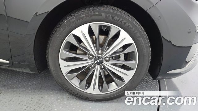 Kia K8 Hybrid Signature 2023 — фото 21
