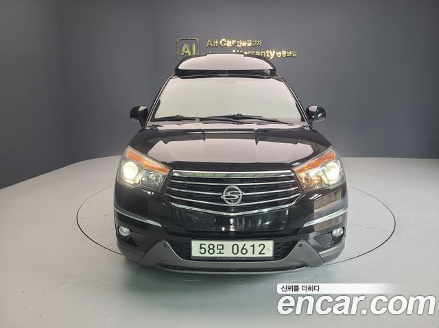 KG Mobility (SsangYong) Korando Turismo 4WD Chateau 9-seater High-Limousine