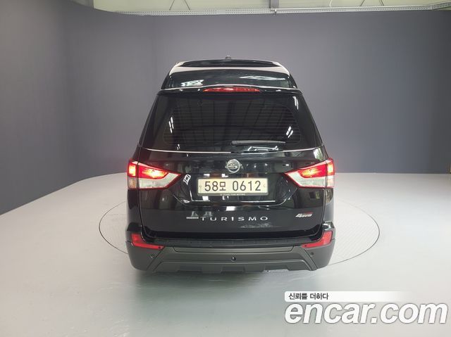 KG Mobility (SsangYong) Korando Turismo 4WD Chateau 9-seater High-Limousine 2016 — фото 4