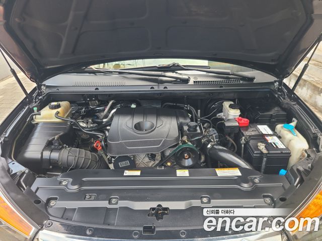 KG Mobility (SsangYong) Korando Turismo 4WD Chateau 9-seater High-Limousine 2016 — фото 24