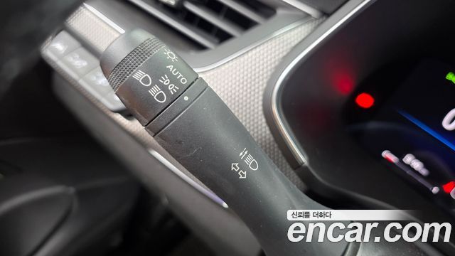 Renault Korea XM3 1.6 GTe Inspire 2024 — фото 28