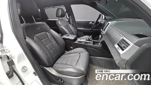 KG Mobility (SsangYong) Rexton Diesel 2.2 4WD The Black 2023 — фото 11
