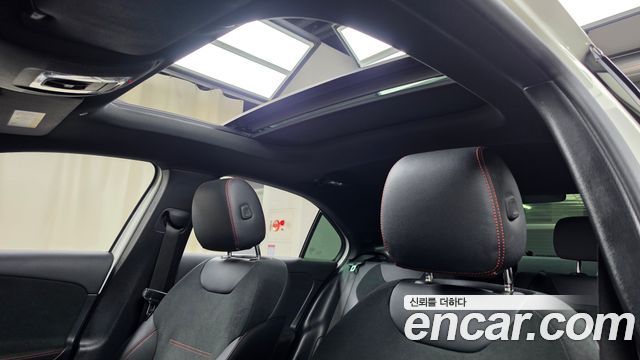 Mercedes-Benz A-Class (W177) A250 4MATIC Sedan 2022 — фото 17