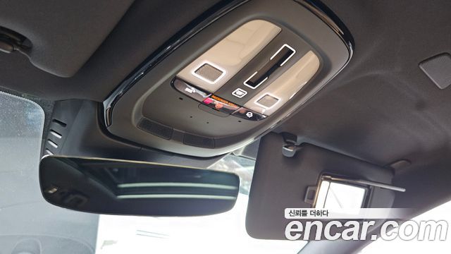 Volvo V60 Cross Country (II) B5 Ultimate AWD 2023 — фото 17