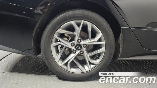 Hyundai Sonata (DN8) 2.0 LPG Premium Plus 2023 — фото 5
