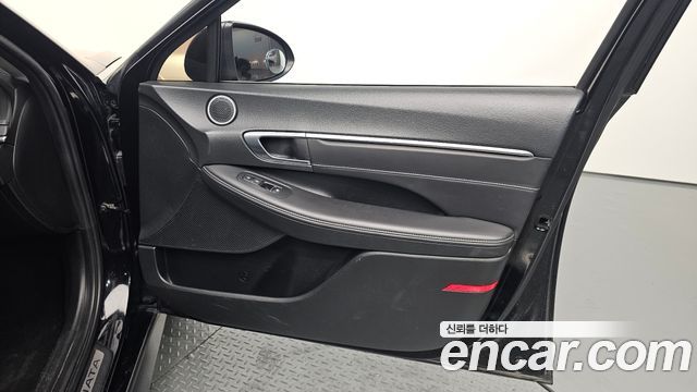 Hyundai Sonata (DN8) 2.0 LPG Premium Plus 2023 — фото 24