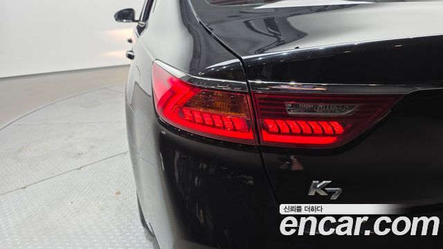 Kia K7 3.0 LPI Luxury (Rental Car) 2019 — фото 23
