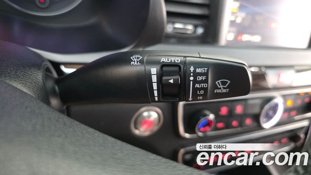 Kia K7 3.0 LPI Luxury (Rental Car) 2019 — фото 32